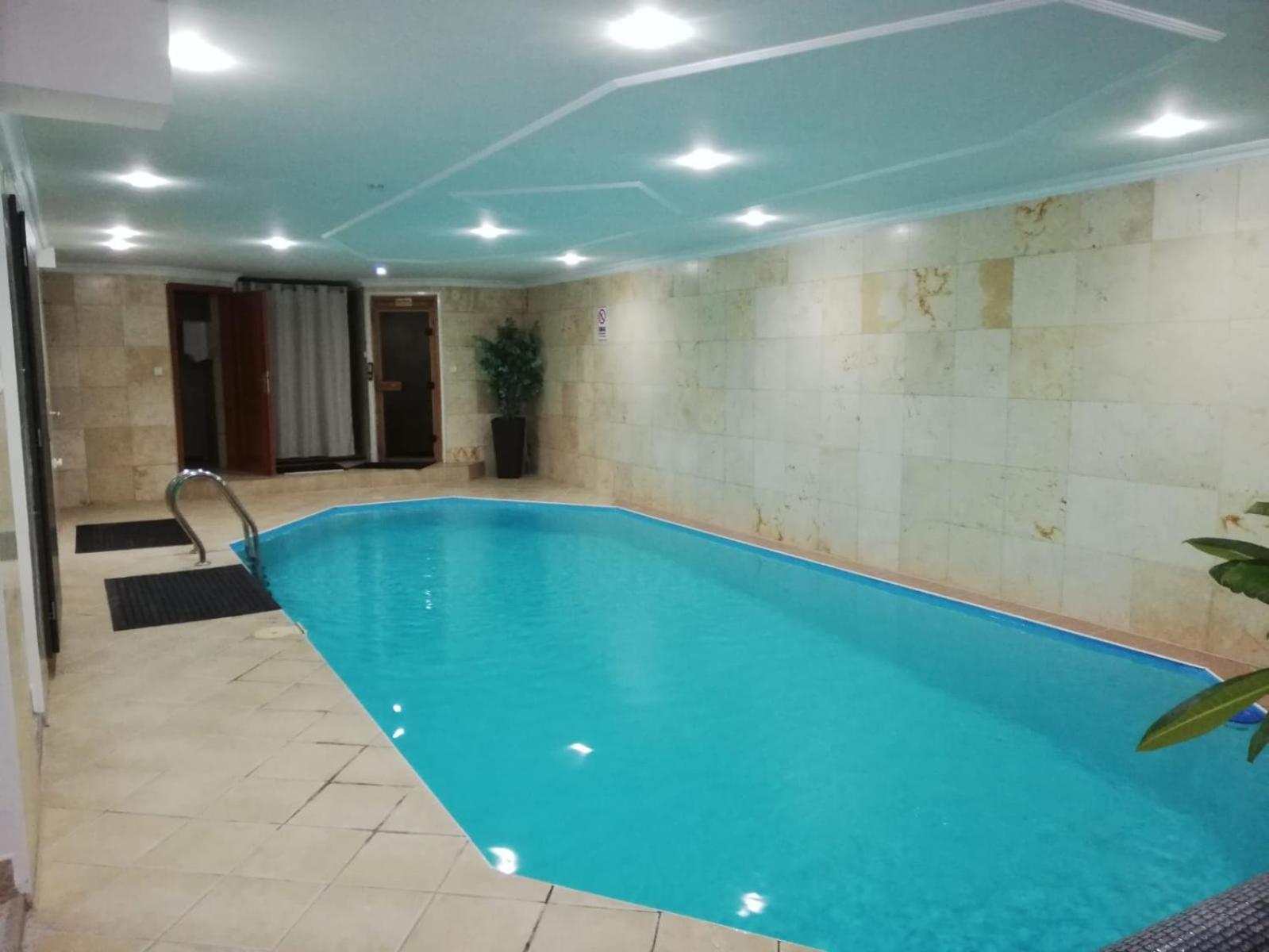 Meduza Wellness Spa S Ubytovanim هلوهوفيتس المظهر الخارجي الصورة